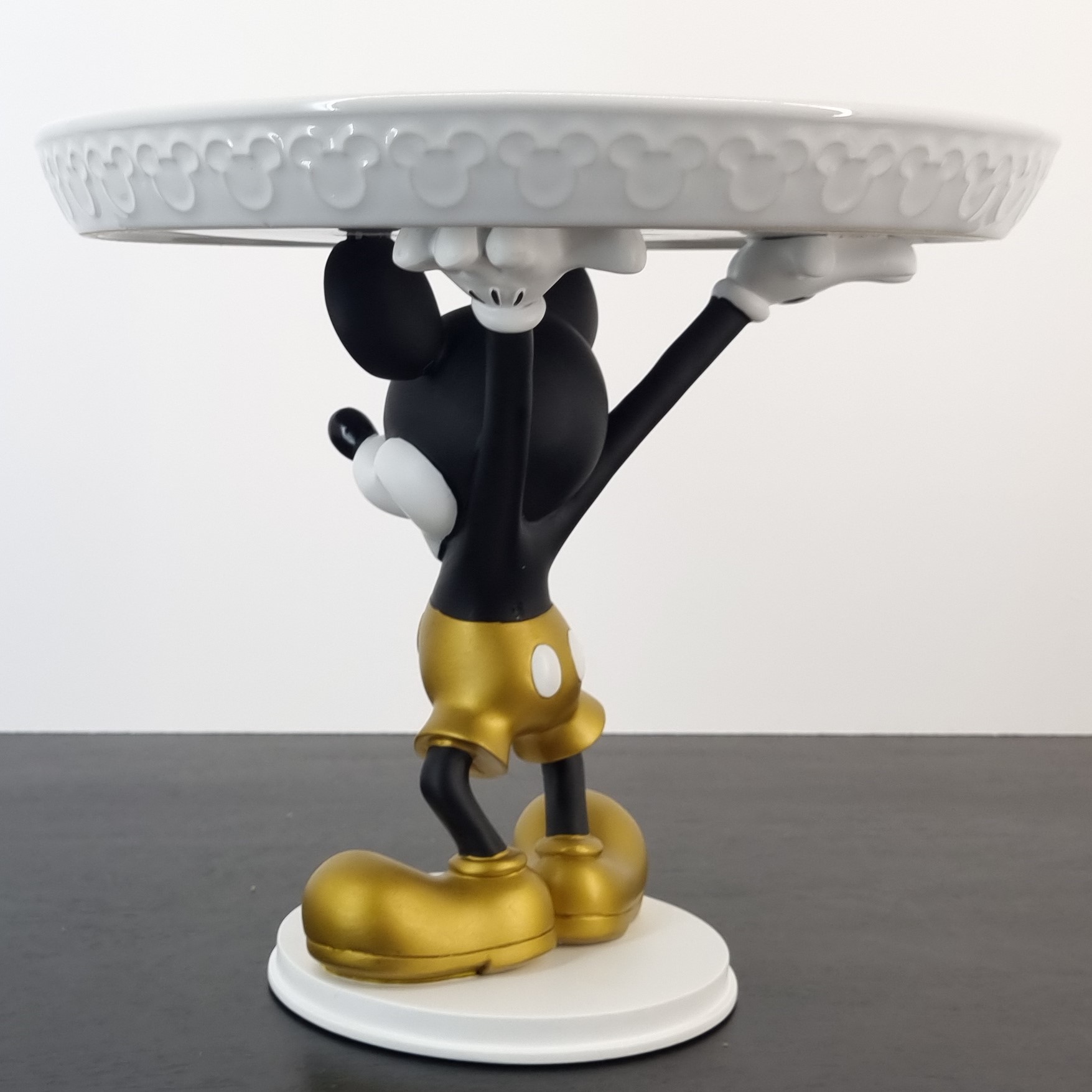 Mickey Mouse cake stand