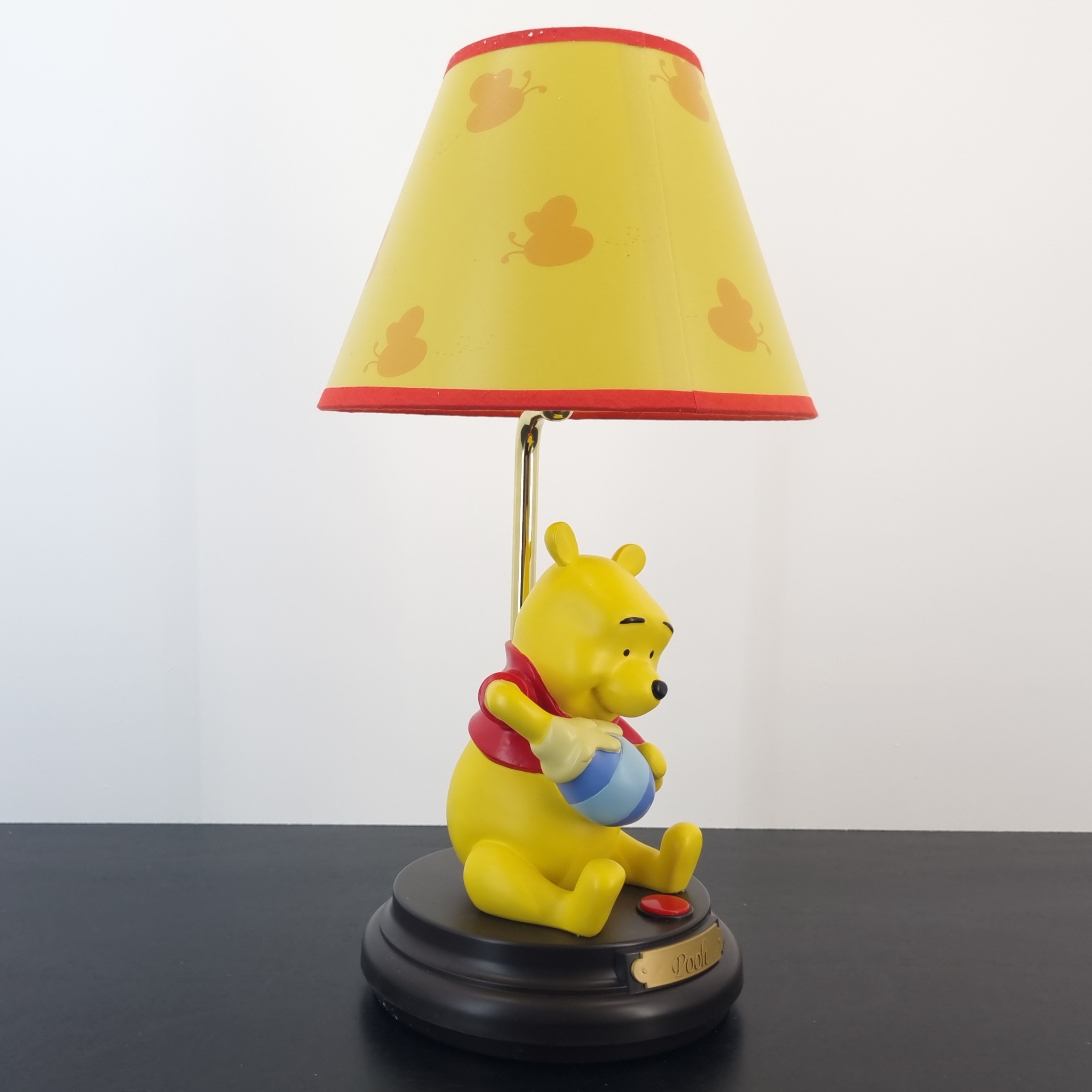 Vintage Winnie the Pooh lamp by Superfone