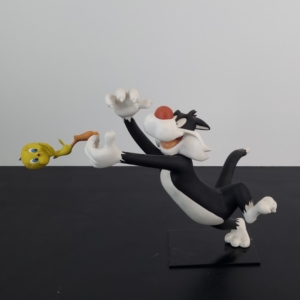 Vintage Tweety and Sylvester statue