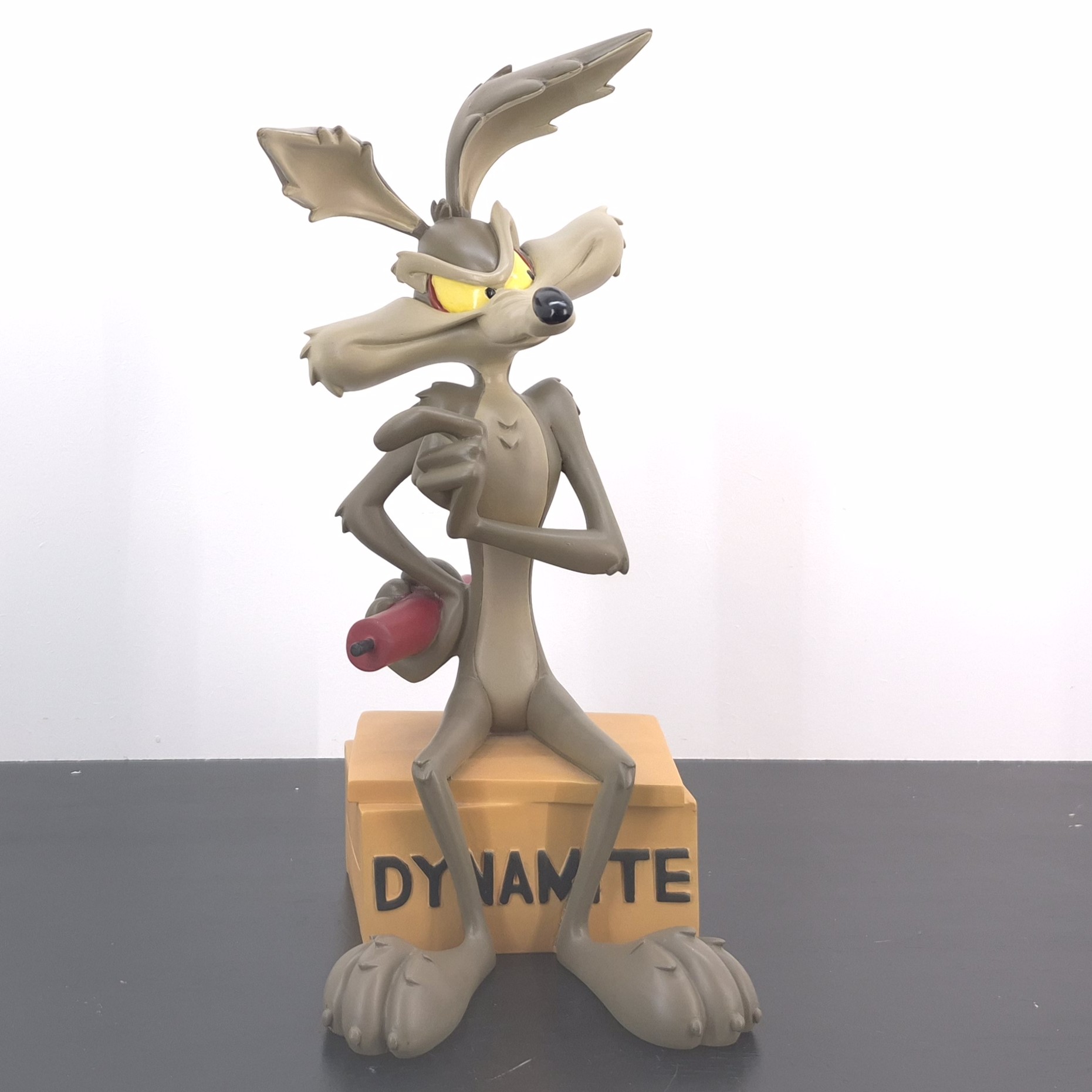 15 Inch Wile E. Coyote – Private listing