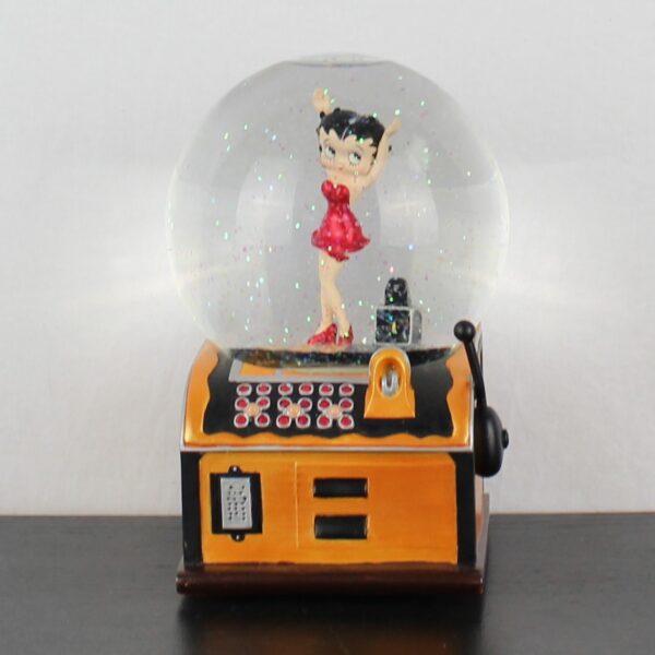 Betty Boop Snow Globe Slot Machine - Betty Boop Snow Globe Slot Machine