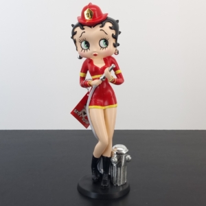 Betty Boop as firefighter statue - Peter Mook - Fingendi