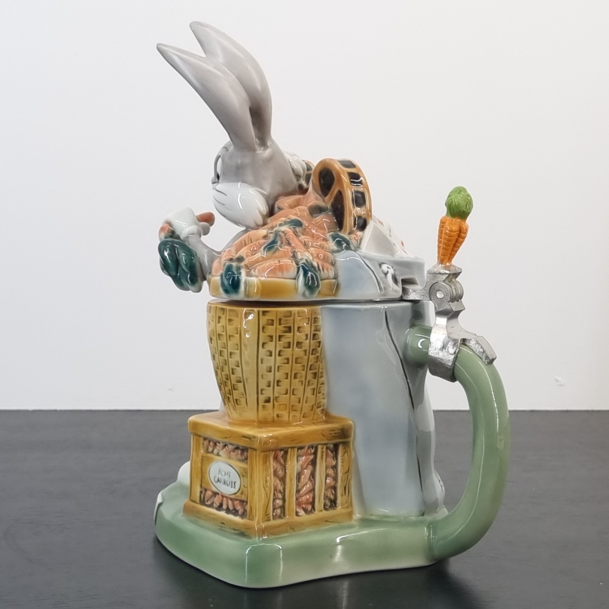 Warner Brothers Bugs offers Bunny Teapot