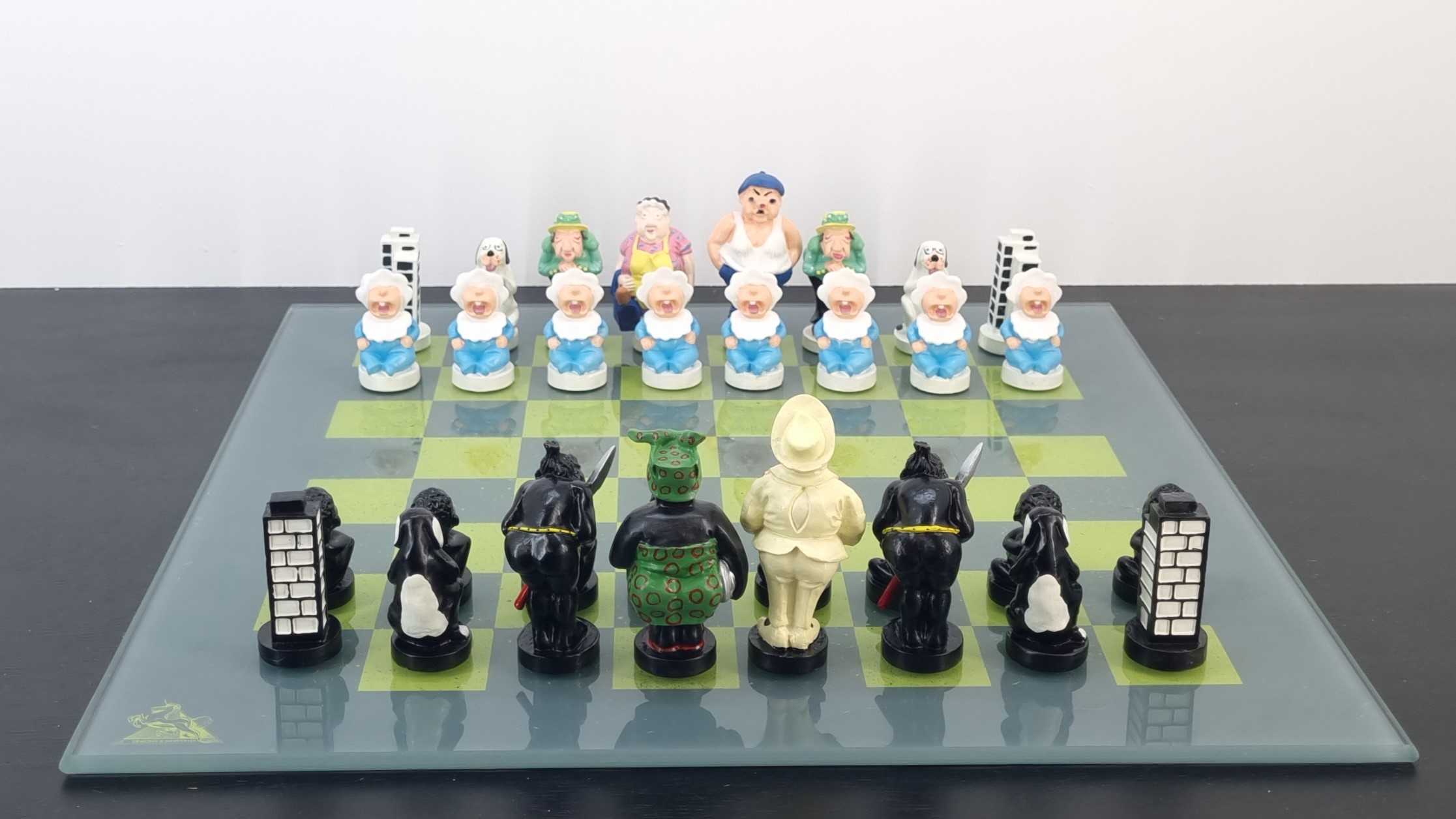 Demons & Merveilles chess board - Vintage chess board