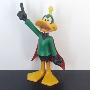 Duck Dodgers statue