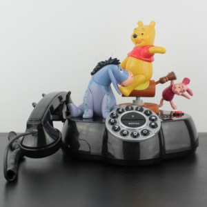 Winnie the Pooh and Friends Animation animated phone by Superfone