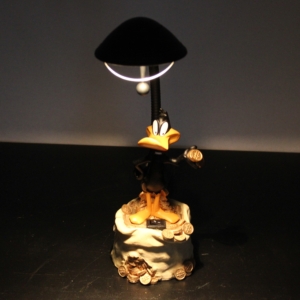 Daffy Duck lamp by Casal in license of Warner Bros.