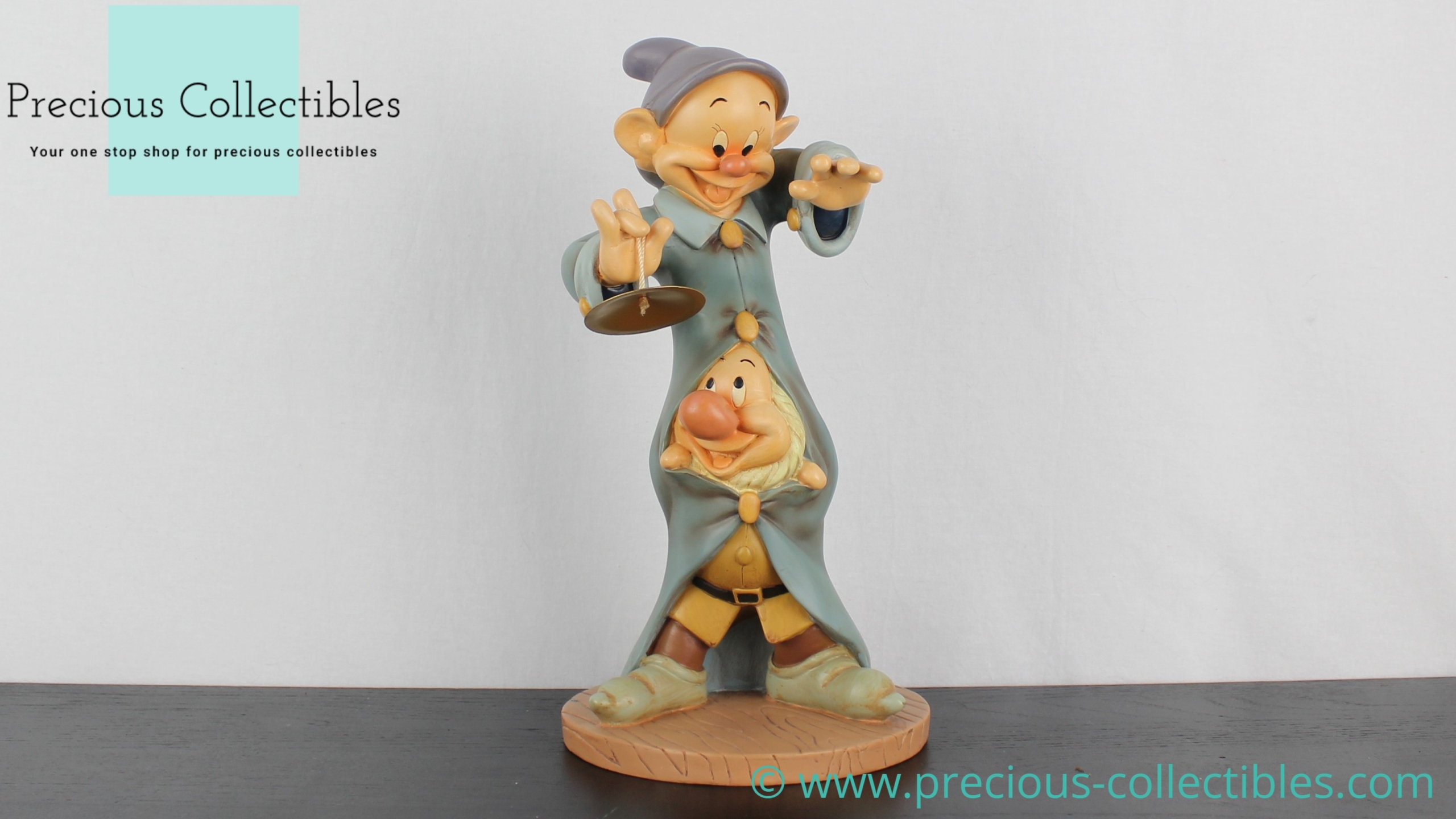 Dopey and Sneezy big garden statue by Walt Disney