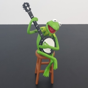 Kermit the Frog playing guitar statue - Peter Mook - Rutten - The Muppets