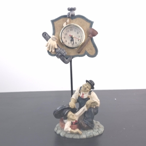 Laurel and Hardy clock statue Stan Laurel Oliver Hardy functional vintage character clock licensed collectible