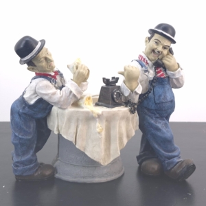Laurel and Hardy Statue