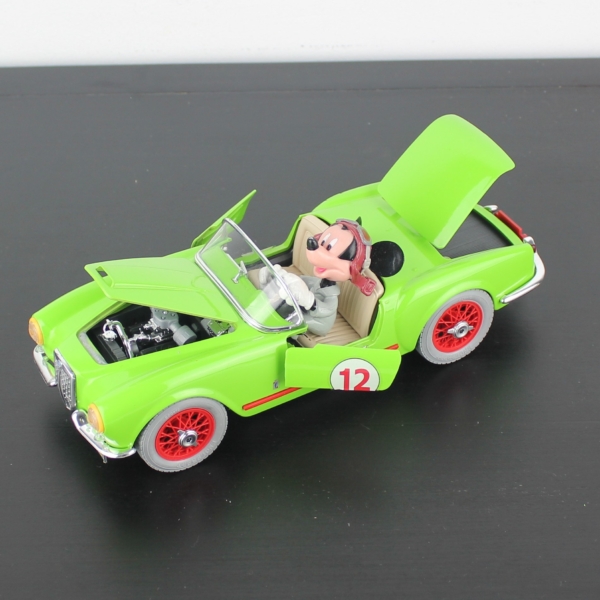 Mickey Mouse Lancia Aurelia B24 Spider - Bburago _open - Mickey Mouse Lancia Aurelia B24 Spider - Bburago _open