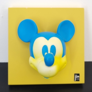 Mickey face jie art colours blue and yellow
