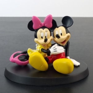 Mickey with Minnie Mouse relaxing statue - Peter Mook - Rutten