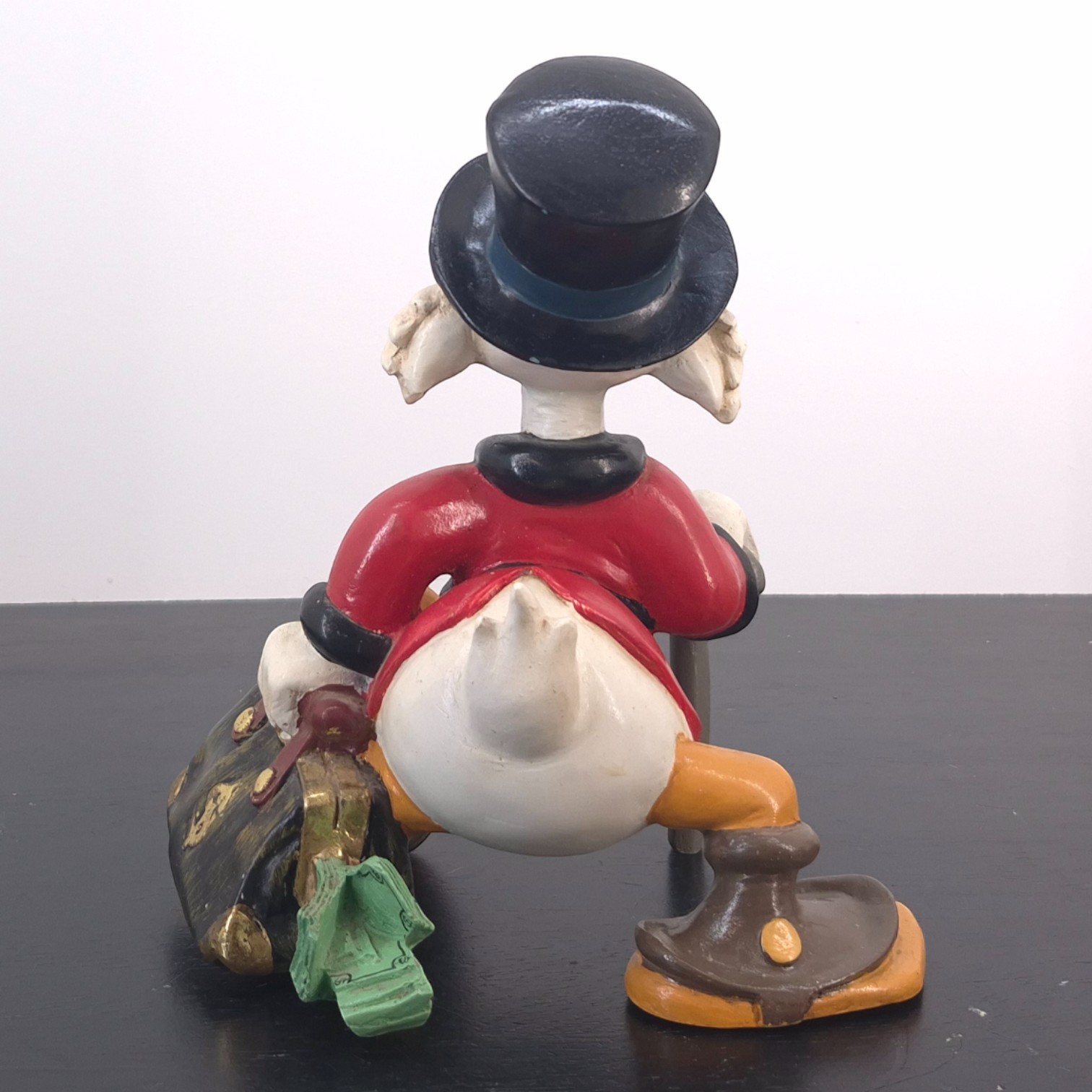 Scrooge McDuck With a Suitcase Full of Money - Small Version _back - Scrooge McDuck With a Suitcase Full of Money - Small Version _back