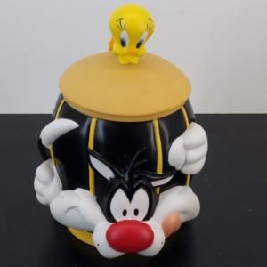 Sylvester and Tweety Bird cookie jar