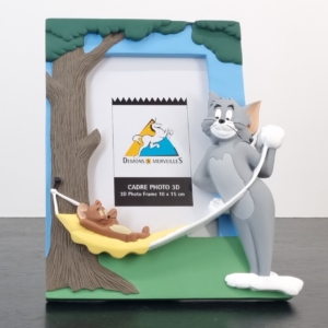 Tom and Jerry picture frame