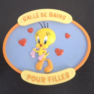 Vintage Tweety Bird bathroom plaque with French text Salle de Bains Pour Filles