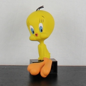 Tweety Bird Sitting Figurine - Leblon-Delienne