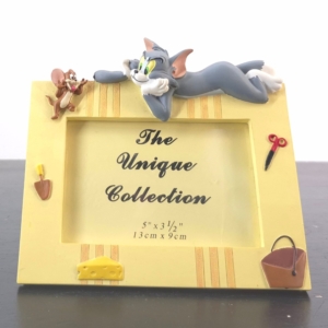 Tom and Jerry picture frame with cheese and household details