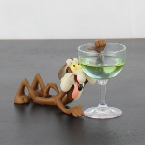 Wile E Coyote thirsty figurine