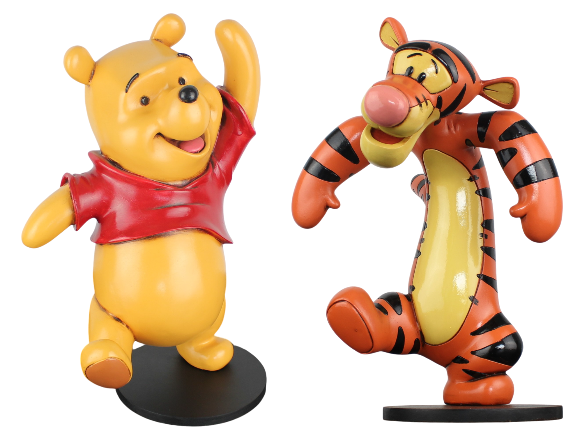 Winnie the Pooh dancing statue with Tigger dancing statue - Polyester versions Winnie the Pooh and Tigger dancing statues - Polyester version - Rutten - Peter Mook