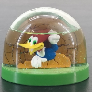 Woody Woodpecker snowglobe demons et merveilles _front