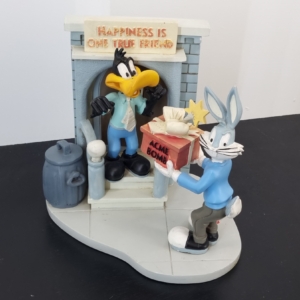 Bugs Bunny and Daffy Duck statue