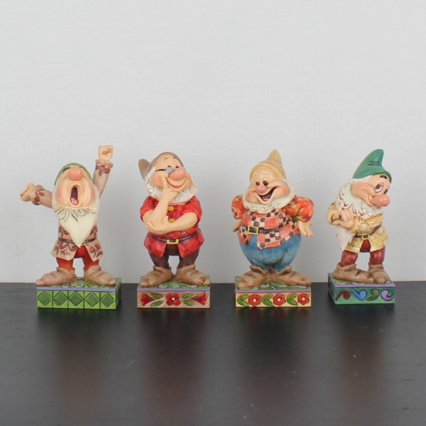 seven dwarfs disney traditions complete set _front - seven dwarfs disney traditions complete set _front
