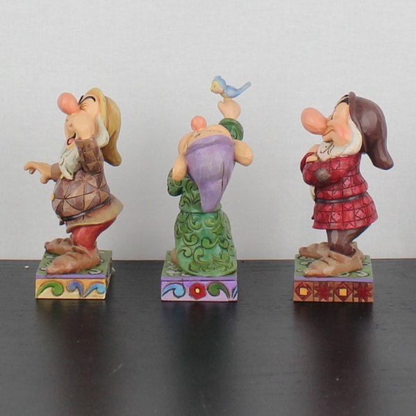 seven dwarfs disney traditions complete set _left back - seven dwarfs disney traditions complete set _left back